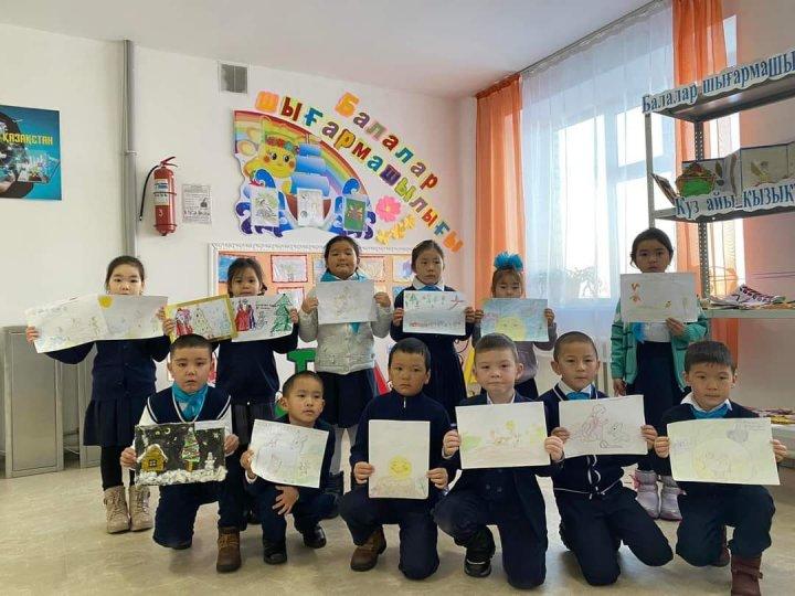 “Ертегілер әлемінде” атты сурет көрмесі